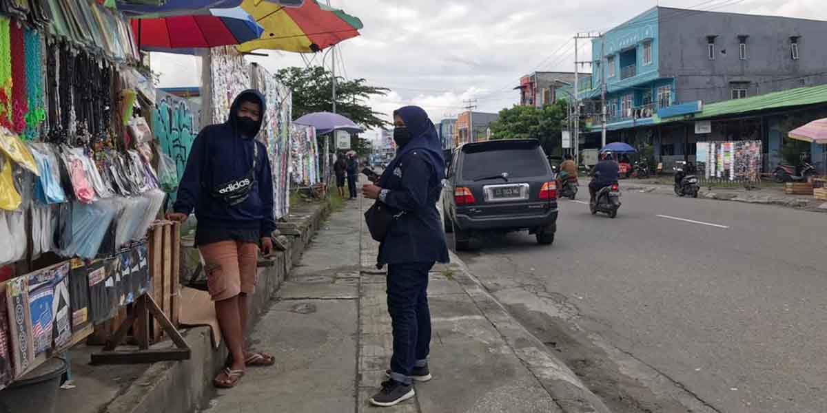 satu-arah-jalan-budi-utomo-hairul-mengaku-omzetnya-tak-turun-jauh